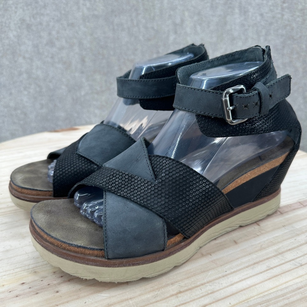 OTBT Teamwork Wedge Sandals 10M Black Grey Leather Ankle Strap Back Zip